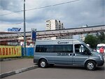 Бесплатный автобус Genser в пункт аренды автомобилей АрендаАвто-збл на ул.Добролюбова